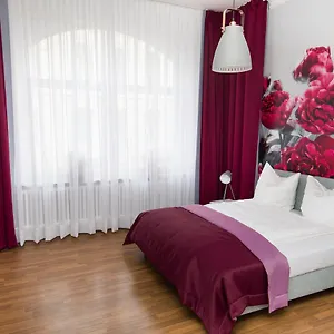Inn Reverey * Kontaktloser Self Check-in *, Hanóver